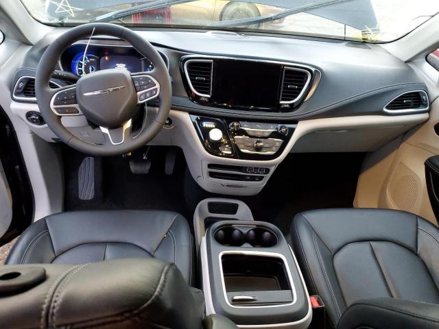 Photo 8 from auction – 2022 CHRYSLER PACIFICA H with VIN 2C4RC1L77NR136975