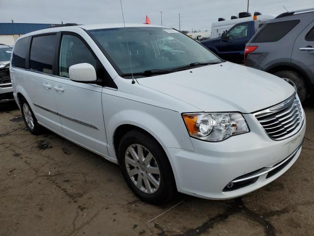 Photo 4 from auction – 2016 CHRYSLER TOWN & COU with VIN 2C4RC1BG0GR138278