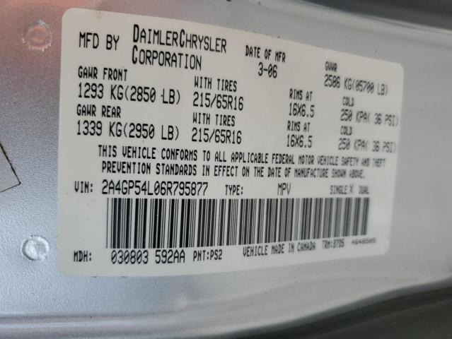 Photo 14 from auction – 2006 CHRYSLER TOWN & COU with VIN 2A4GP54L06R795877