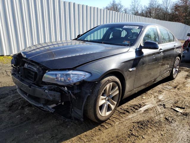 BMW 528 XI 2013 with VIN WBAXH5C59DDW13581 - Photo from auction