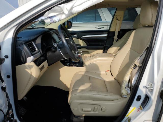Photo 7 from auction – 2018 TOYOTA HIGHLANDER with VIN 5TDKZRFH2JS539685