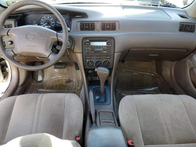 Photo 8 from auction – 2000 TOYOTA CAMRY CE with VIN 4T1BG22K0YU759049