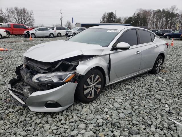 NISSAN ALTIMA S 2019 with VIN 1N4BL4BV6KC105763 - Photo from auction