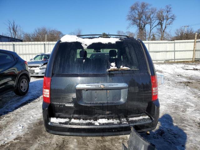 Photo 6 from auction – 2008 CHRYSLER TOWN & COU with VIN 2A8HR54PX8R701930