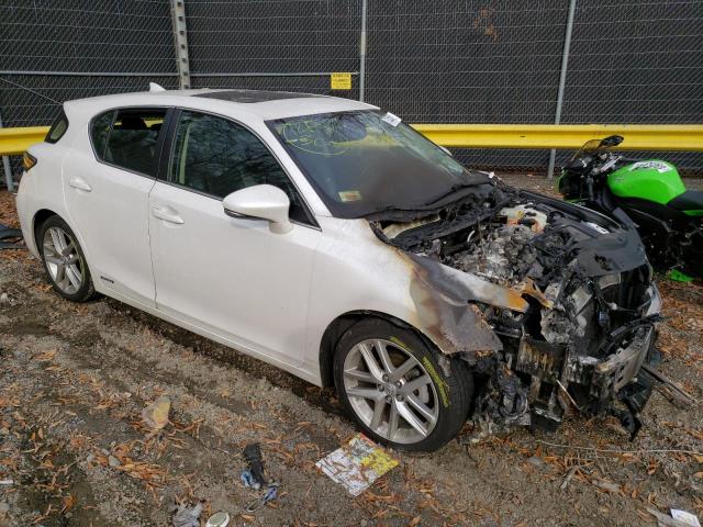 Photo 4 from auction – 2017 LEXUS CT 200 with VIN JTHKD5BH1H2302988