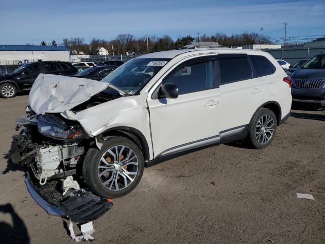 MITSUBISHI OUTLANDER 2017 مع رقم تعريف المركبة JA4AZ2A35HZ059335 - صورة من المزاد