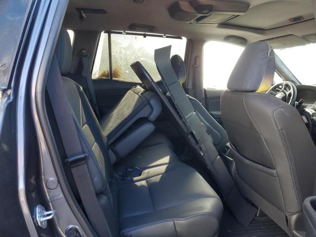 Photo 11 from auction – 2022 HONDA PILOT TOUR with VIN 5FNYF6H95NB014573