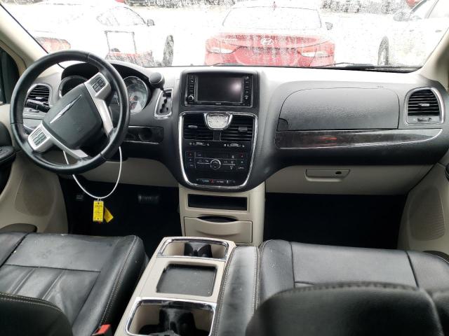 Photo 8 from auction – 2015 CHRYSLER TOWN & COU with VIN 2C4RC1BG4FR601800