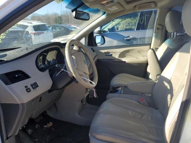 Photo 7 from auction – 2011 TOYOTA SIENNA XLE with VIN 5TDYK3DC8BS051863