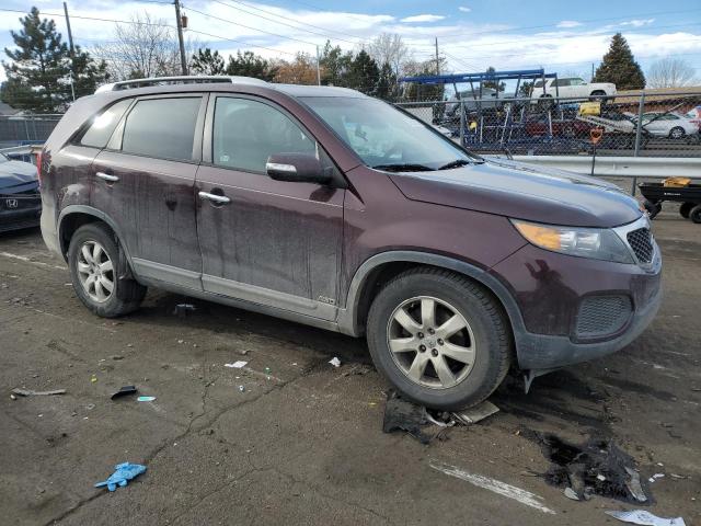 Photo 4 from auction – 2013 KIA SORENTO LX with VIN 5XYKTDA2XDG368595