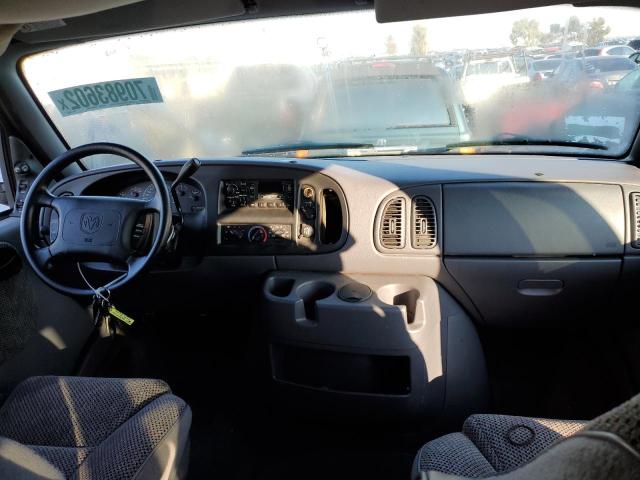 Photo 8 from auction – 2000 DODGE RAM WAGON with VIN 2B5WB35Z9YK110559