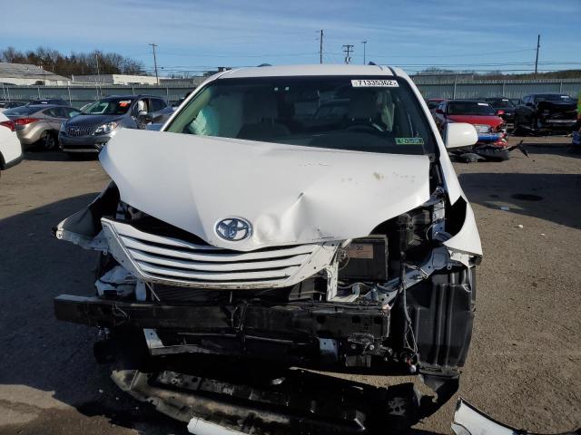 Photo 5 from auction – 2016 TOYOTA SIENNA LE with VIN 5TDJK3DC7GS134080