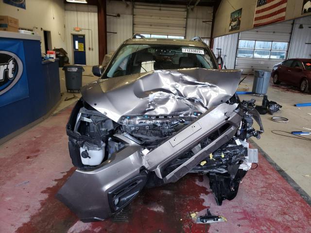 Photo 5 from auction – 2017 SUBARU FORESTER 2 with VIN JF2SJATC4HH542850
