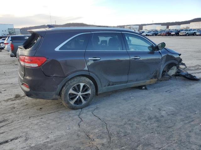Photo 3 from auction – 2017 KIA SORENTO EX with VIN 5XYPH4A10HG320124