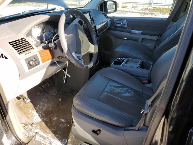 Photo 7 from auction – 2008 CHRYSLER TOWN & COU with VIN 2A8HR54PX8R701930