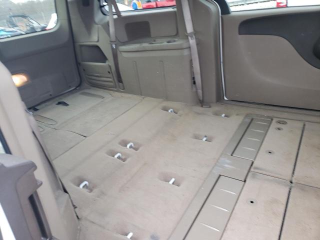 Photo 11 from auction – 2013 CHRYSLER TOWN & COU with VIN 2C4RC1BG0DR649808