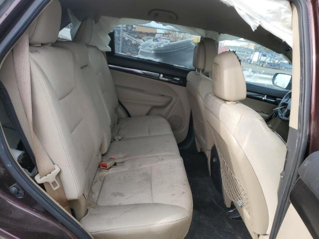Photo 11 from auction – 2013 KIA SORENTO LX with VIN 5XYKTDA2XDG368595