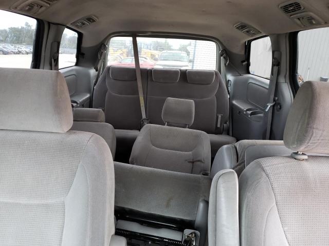 Photo 10 from auction – 2004 TOYOTA SIENNA CE with VIN 5TDZA23C94S070038