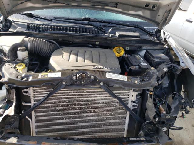 Photo 12 from auction – 2014 CHRYSLER TOWN & COU with VIN 2C4RC1BG0ER409210