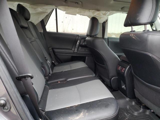 Photo 11 from auction – 2020 TOYOTA 4RUNNER SR with VIN JTEBU5JR0L5829967
