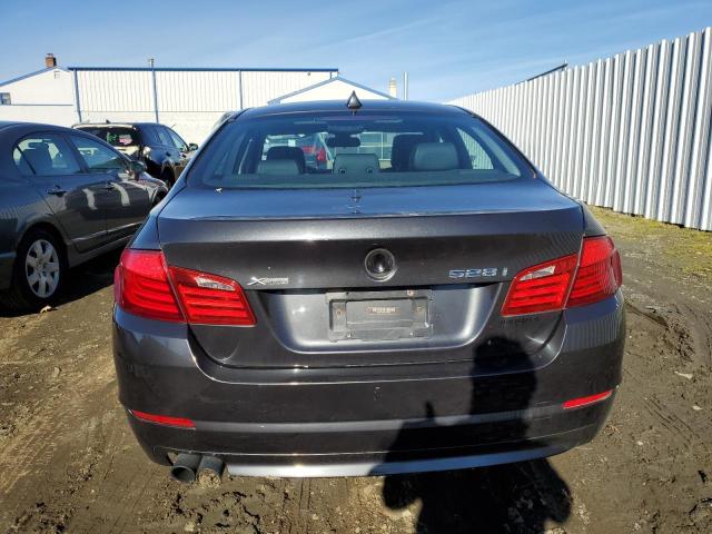 Photo 6 from auction – 2013 BMW 528 XI with VIN WBAXH5C59DDW13581