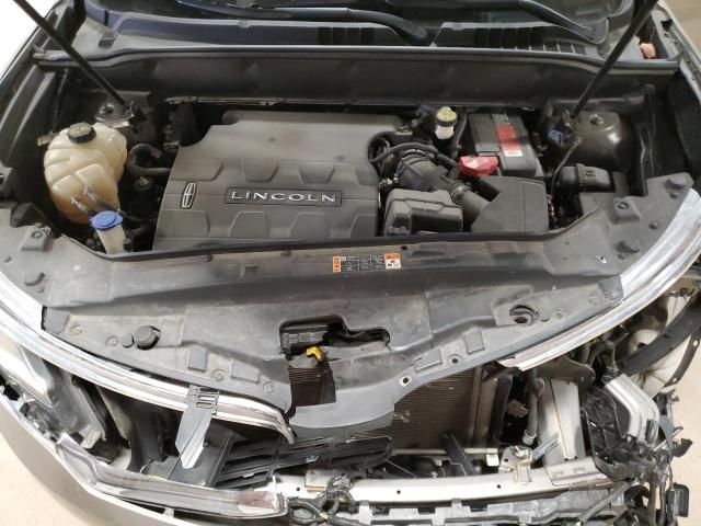 Photo 12 from auction – 2017 LINCOLN MKX RESERV with VIN 2LMPJ8LR8HBL30385
