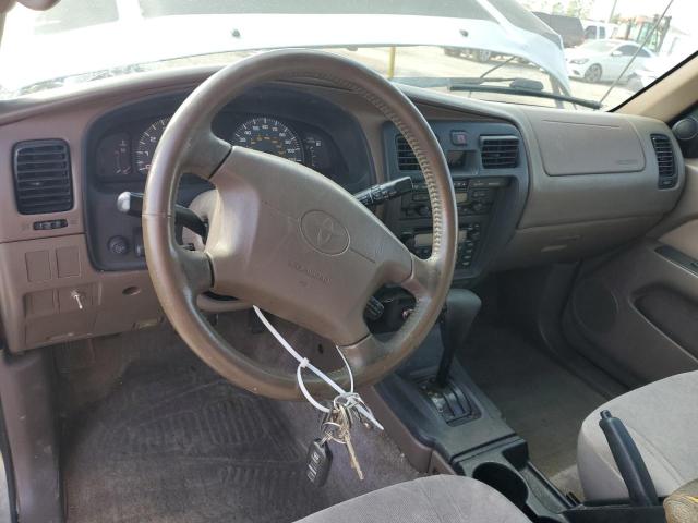 Photo 8 from auction – 2000 TOYOTA 4RUNNER LI with VIN JT3GN87R2Y0169651