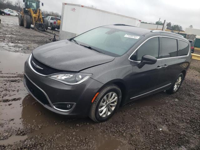 CHRYSLER PACIFICA T 2019 with VIN 2C4RC1BG5KR640065 - Photo from auction