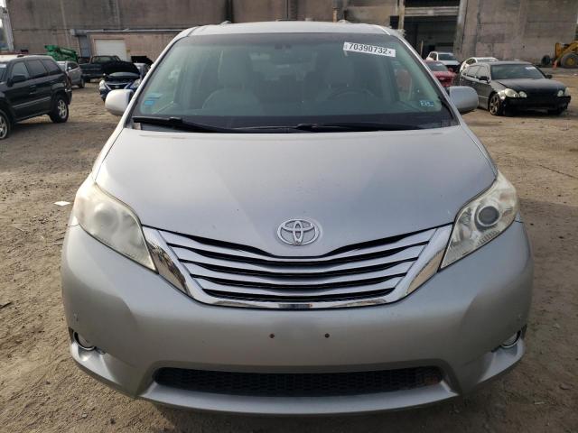 Photo 5 from auction – 2011 TOYOTA SIENNA XLE with VIN 5TDYK3DC6BS017730