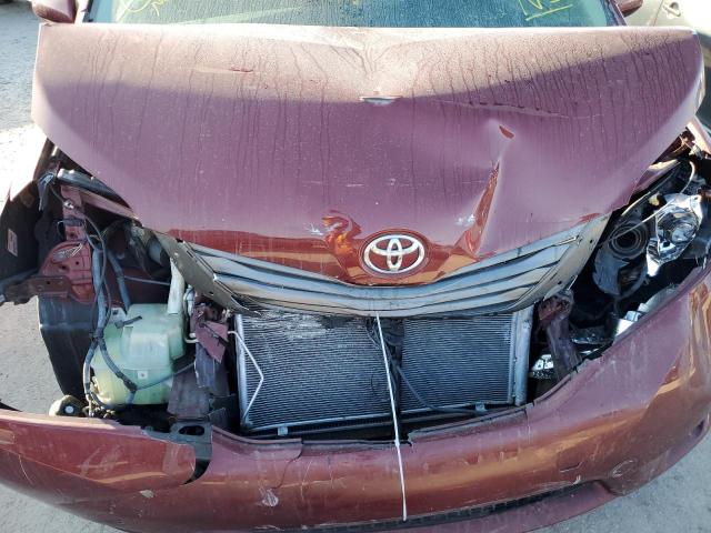 Photo 12 from auction – 2014 TOYOTA SIENNA XLE with VIN 5TDYK3DC0ES425385