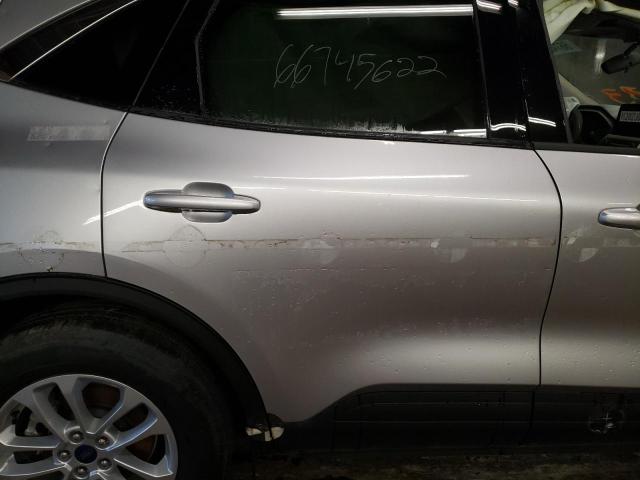Photo 6 from auction – 2020 FORD ESCAPE SE with VIN 1FMCU9G66LUA20567