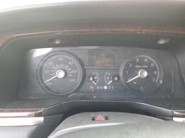 Photo 9 from auction – 2007 LINCOLN TOWN CAR E with VIN 1LNHM84W17Y607147