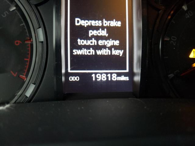 Photo 9 from auction – 2022 TOYOTA 4RUNNER SR with VIN JTEMU5JR4N6030120