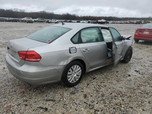 Photo 3 from auction – 2013 VOLKSWAGEN PASSAT S with VIN 1VWAP7A31DC101275