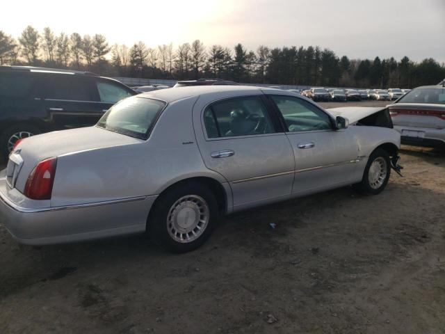 Photo 3 from auction – 2001 LINCOLN TOWN CAR E with VIN 1LNHM81W21Y713831