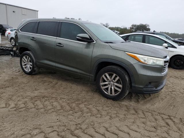 Photo 4 from auction – 2015 TOYOTA HIGHLANDER with VIN 5TDZARFH1FS015621