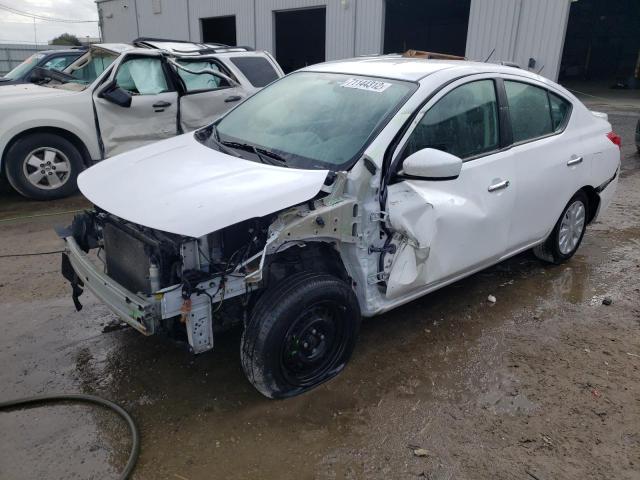NISSAN VERSA S 2018 with VIN 3N1CN7AP3JL886292 - Photo from auction