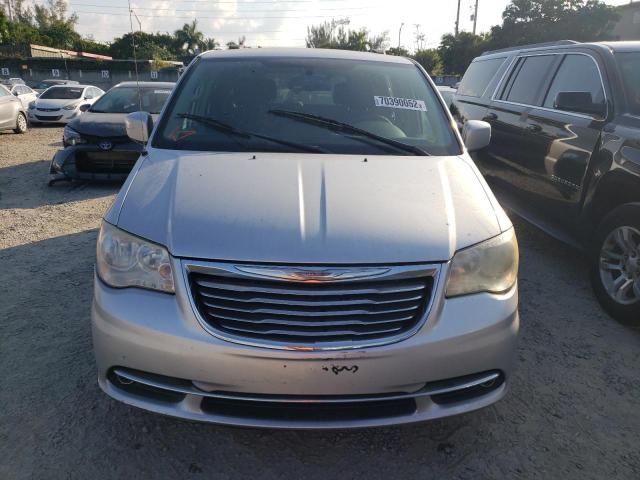 Photo 5 from auction – 2011 CHRYSLER TOWN & COU with VIN 2A4RR5DG7BR702563