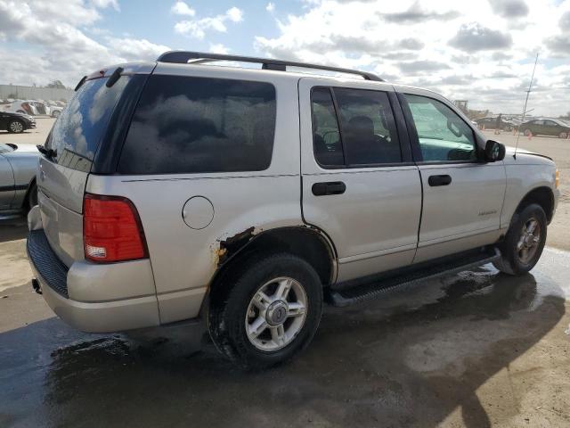 Photo 3 from auction – 2004 FORD EXPLORER X with VIN 1FMZU73K94UA06391