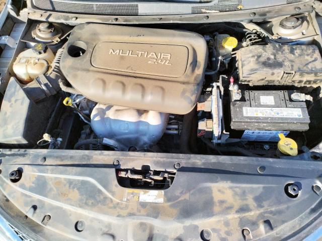Photo 11 from auction – 2015 CHRYSLER 200 LIMITE with VIN 1C3CCCAB2FN539449