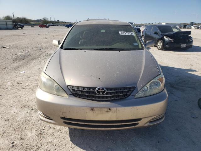 Photo 5 from auction – 2002 TOYOTA CAMRY LE with VIN JTDBE30KX20044667