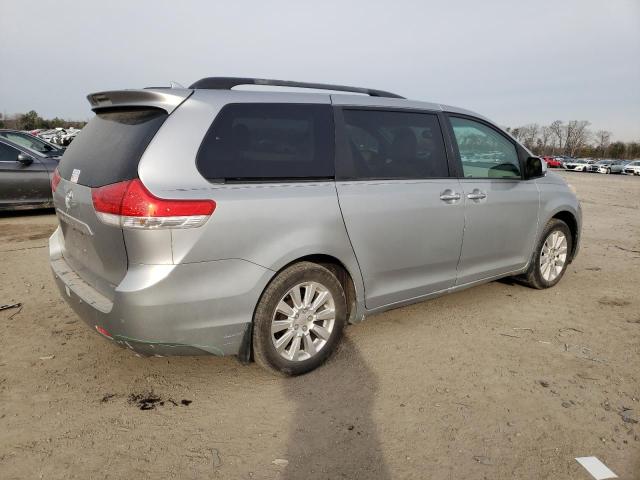 Photo 3 from auction – 2011 TOYOTA SIENNA XLE with VIN 5TDYK3DC6BS017730