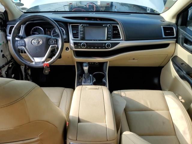 Photo 8 from auction – 2018 TOYOTA HIGHLANDER with VIN 5TDKZRFH2JS539685