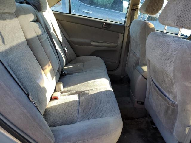 Photo 10 from auction – 2004 TOYOTA CAMRY LE with VIN 4T1BF32K54U567841