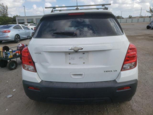 Photo 6 from auction – 2015 CHEVROLET TRAX LS with VIN KL7CJKSB1FB120856