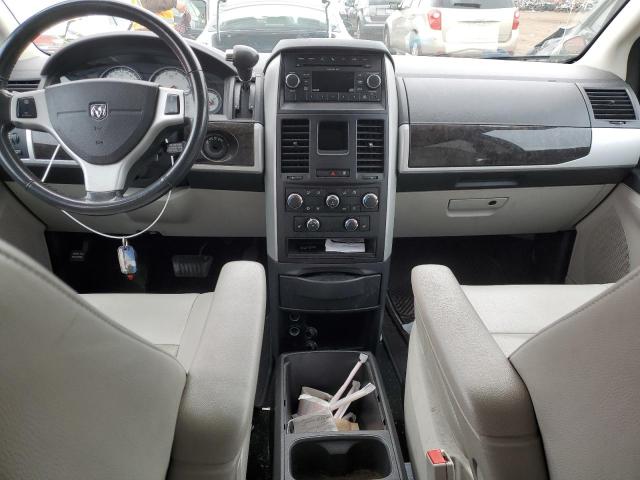 Photo 8 from auction – 2010 DODGE GRAND CARA with VIN 2D4RN5DX4AR323734
