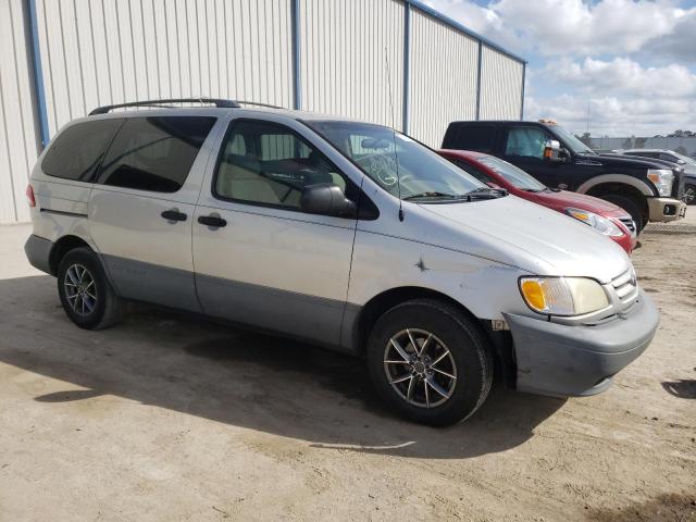 Photo 4 from auction – 2002 TOYOTA SIENNA CE with VIN 4T3ZF19C32U501665