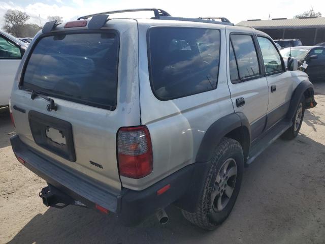 Photo 3 from auction – 2000 TOYOTA 4RUNNER LI with VIN JT3GN87R2Y0169651
