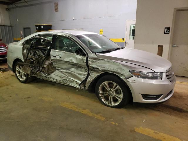 Photo 4 from auction – 2013 FORD TAURUS SEL with VIN 1FAHP2E84DG224576