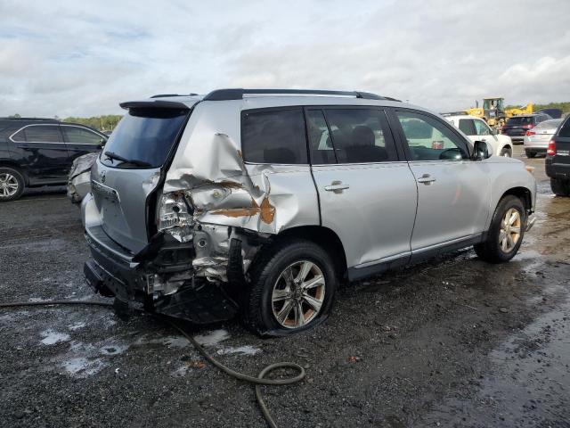 Photo 3 from auction – 2012 TOYOTA HIGHLANDER with VIN 5TDZK3EH0CS074697
